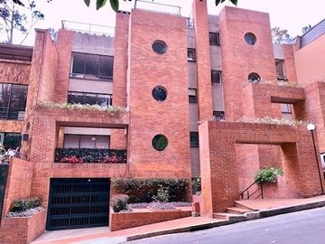 Espectacular Apto Dúplex en Bosque Medina 200 M2 + 100 TERRAZA
