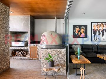 Vendemos Moderno Penthouse dúplex en Cerros de Camacho, en el Edificio El Golf Imperio.