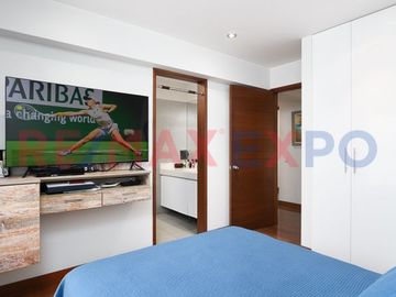 Vendemos Moderno Penthouse dúplex en Cerros de Camacho, en el Edificio El Golf Imperio.