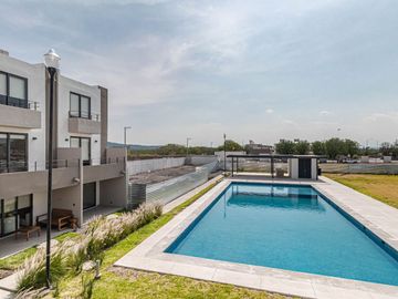 Casa en Venta  con alberca 2 Recamaras a 10 minutos de Cuautla Morelos