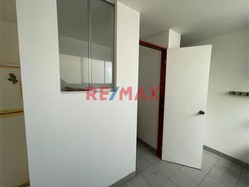 Se Vende Amplio Y Acogedor Dúplex En Piso 2 - Portada Del Sol La Molina