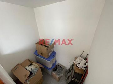 Se Vende Amplio Y Acogedor Dúplex En Piso 2 - Portada Del Sol La Molina