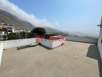 Se Vende Amplio Y Acogedor Dúplex En Piso 2 - Portada Del Sol La Molina