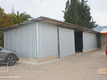 VENDEMOS Terreno de 1.000 mts/2 con 2 casas y bodega