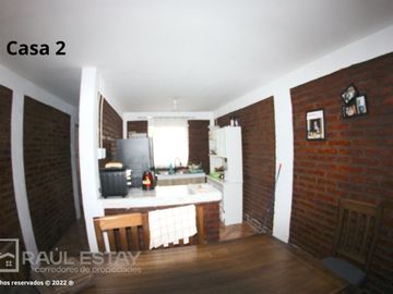 VENDEMOS Terreno de 1.000 mts/2 con 2 casas y bodega