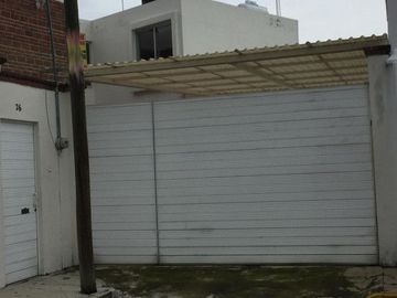 Casa en venta por Zavaleta