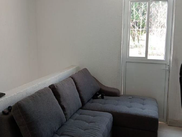 HERMOSA CASA DE TRES NIVELES CON TERRAZA, ZAPOPAN