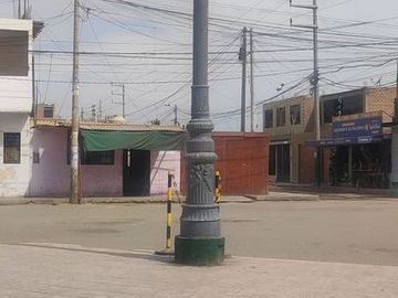 VENDO AMPLIO TERRENO EN CHINCHA BAJA CERCA A LA PLAZA DE ARMAS