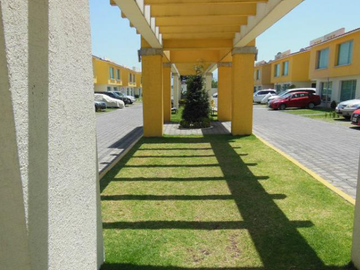 CASA EN VENTA EN SAN MATEO ATENCO FRACC. VILLAS LA MAGDALENA