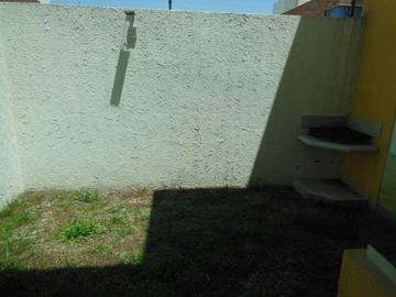 CASA EN VENTA EN SAN MATEO ATENCO FRACC. VILLAS LA MAGDALENA