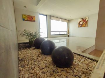 CASA EN VENTA LOMAS DEL MÁRMOL EN ZONA LA CALERA, CERCA DE FACULTADES BUAP Y HOSPITALES