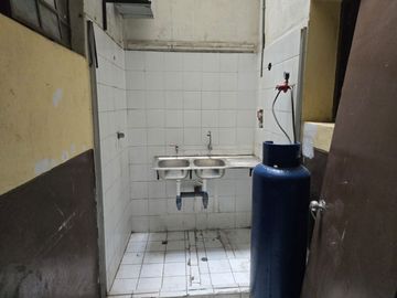 Venta de Casa Como Terreno Urb. Las Begonias – San Borja