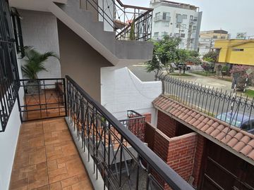 ¡Venta de Departamento en Zona Residencial Exclusiva!