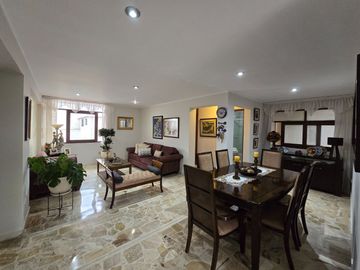 ¡Venta de Departamento en Zona Residencial Exclusiva!