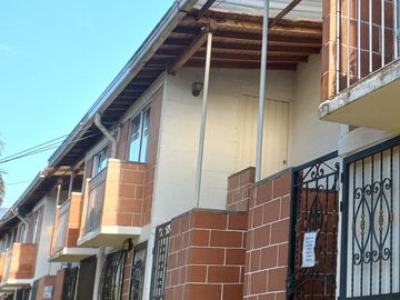 VENDO  CASA DE 2 NIVELES EN TERRANOVA BELLO ANTIOQUIA.