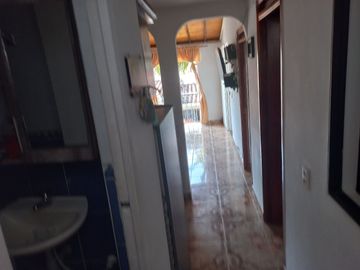 VENDO  CASA DE 2 NIVELES EN TERRANOVA BELLO ANTIOQUIA.