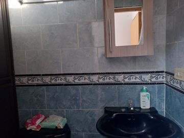 VENDO  CASA DE 2 NIVELES EN TERRANOVA BELLO ANTIOQUIA.