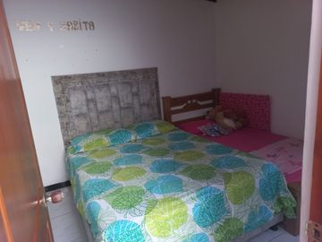 VENDO  CASA DE 2 NIVELES EN TERRANOVA BELLO ANTIOQUIA.