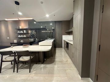 Apartemen Kuningan Jakarta Verde Two 2 BR by Anita Boentarman