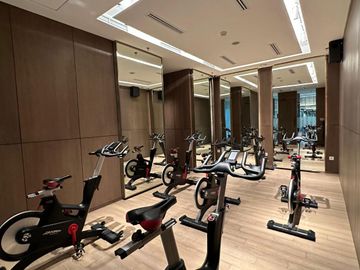 Apartemen Kuningan Jakarta Verde Two 2 BR by Anita Boentarman