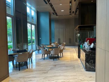 Apartemen Kuningan Jakarta Verde Two 2 BR by Anita Boentarman