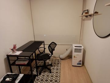 Venta de Departamento Dos Dormitorios, Cochera, en Barranco Límite con Miraflores