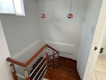 Dúplex en Venta en Barranco 2 Dormitorios, con Linda Terraza y Estacionamiento