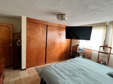 Oportunidad propiedad con uso de suelo comercial de bajo impacto, ideal para oficinas, despachos, notarias, clincas dentales etc.