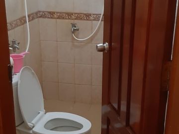 Jual Rumah Bebas Banjir Gayungsari Barat Surabaya dekat Wisma Pagesangan Jambangan