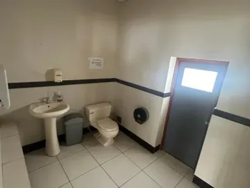 VENTA AMPLIA CASA SAN ISIDRO