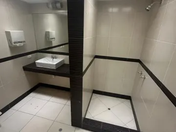 VENTA AMPLIA CASA SAN ISIDRO