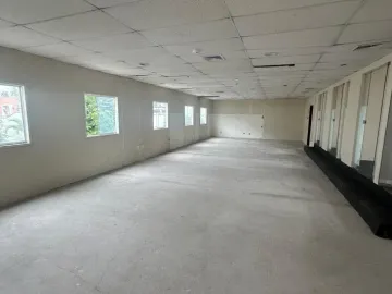 VENTA AMPLIA CASA SAN ISIDRO