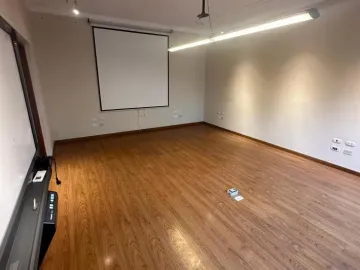 VENTA AMPLIA CASA SAN ISIDRO
