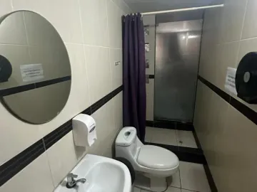 VENTA AMPLIA CASA SAN ISIDRO