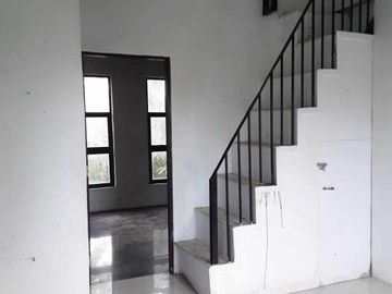𝐏𝐑𝐎𝐏𝐄𝐑𝐓𝐘 𝐅𝐎𝐑 𝐒𝐀𝐋𝐄  𝐢𝐧 MENLO 3, LILY THRU SANTAN STREET, BRGY. ZONE 10, TALISAY, NEGROS OCCIDENTAL