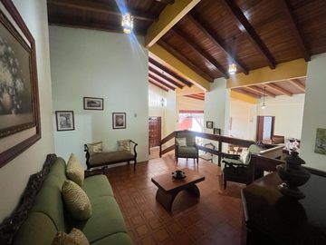 casa de venta en manta zona norte tarqui