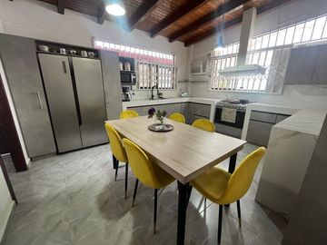 casa de venta en manta zona norte tarqui