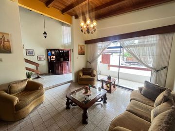 casa de venta en manta zona norte tarqui
