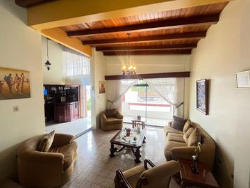 casa de venta en manta zona norte tarqui