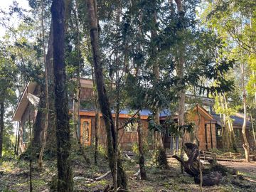 SE VENDE  ENCANTADORA CASA A LA ORRILLA DEL RIO CON VISTA A LOS VOLCANES