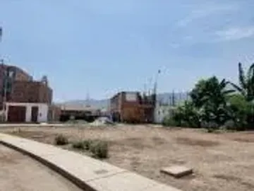 REMATOOO!!!  Lindo terreno a Espalda del Mercado Central AVENIDA SANTA MARIA para vivienda y negocio!!!