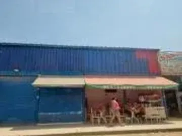REMATOOO!!!  Lindo terreno a Espalda del Mercado Central AVENIDA SANTA MARIA para vivienda y negocio!!!