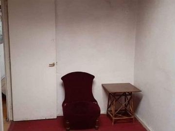 Casa cercana a Metro Santa Rosa, La Granja