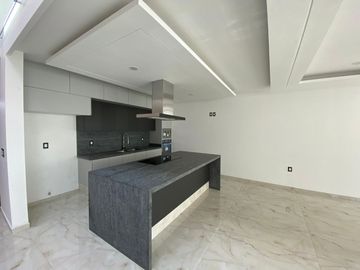 CASA EN VENTA EN VALLE IMPERIAL
