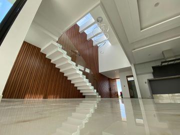 CASA EN VENTA EN VALLE IMPERIAL
