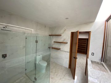 CASA EN VENTA EN VALLE IMPERIAL
