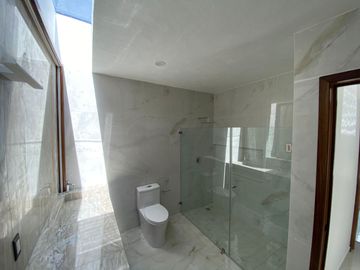 CASA EN VENTA EN VALLE IMPERIAL