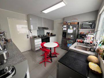 VENTA DEPARTAMENTO PENT HOUSE DUPLEX EN AV. PRECURSORES - CHACARILLA