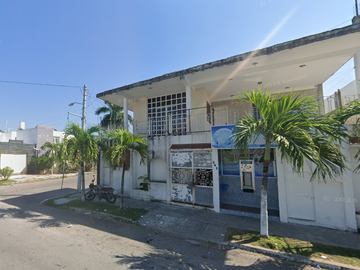 CASA CON 4 RECAMARAS EN FRACCIONAMIENTO RESIDENCIAL  CARIBE, CHETUMAL QUINTANA ROO