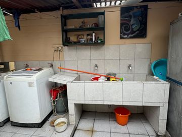 Remato Oportunidad de Inversión, Casa en Urb. Las Lagunas, La Molina